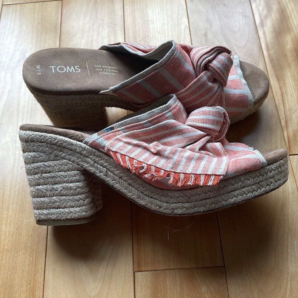 Toms peachy/orange canvas 3” open back wedge sandals